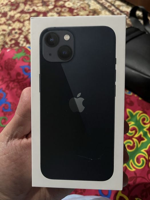 Срочно продается Iphone 13