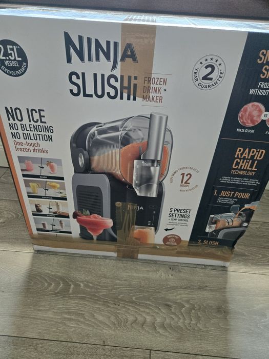 Ninja Slushi FS301