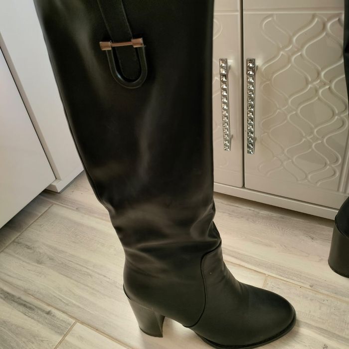 Продаю сапоги хорошего качества