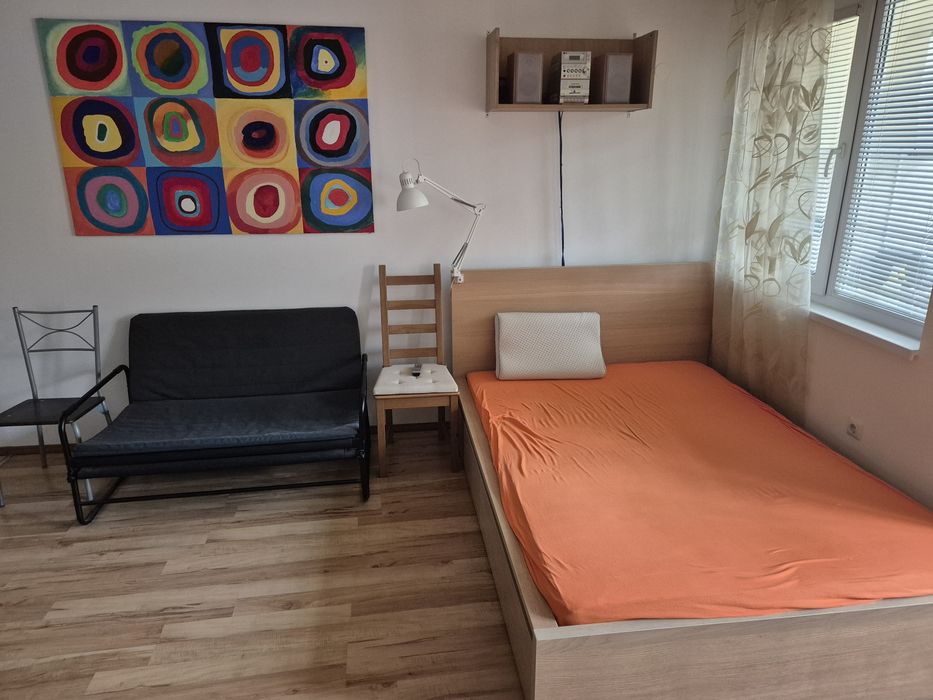 Дава се под наем Едностаен апартамент в Варна, Конфуто - 40 кв.м за 382.5 € - Снимка #2