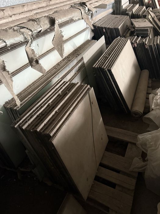 Продам пластиковое окна со стекламы