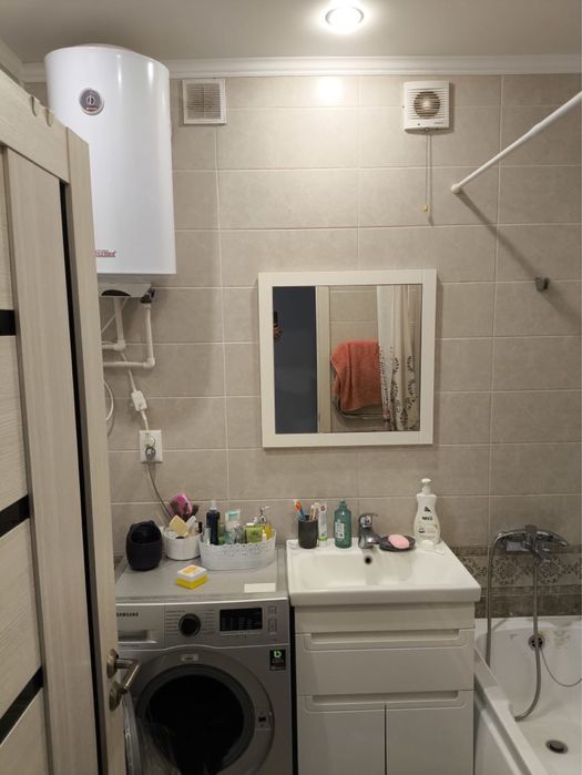 Продаю 4х комн квартиру