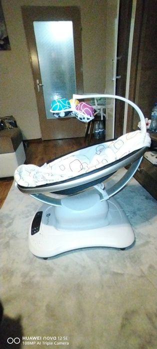 Люлеещ шезлонг 4moms