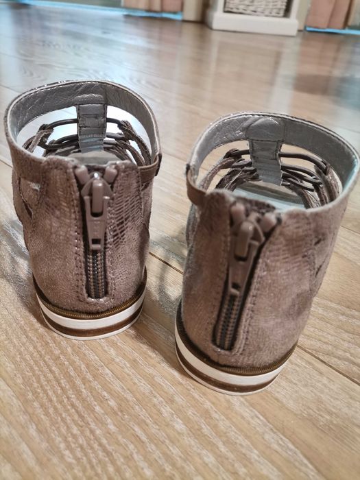 Сандали для девочки 31 размер кожа