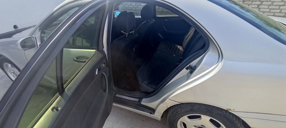 Мерседес с180 W203