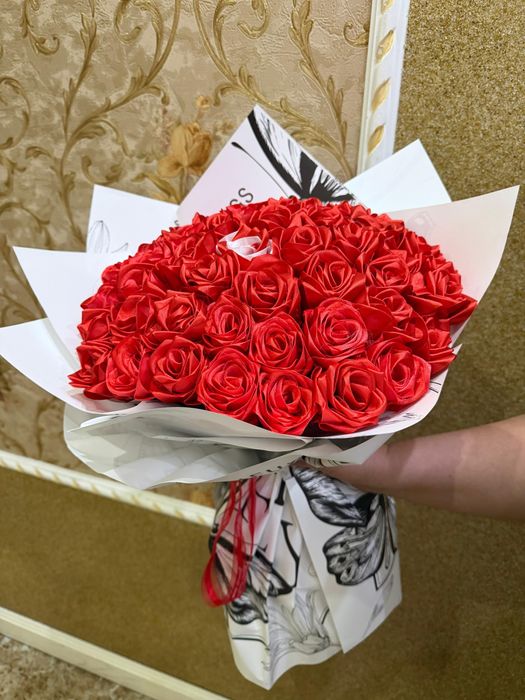 Продам Атласные цветы