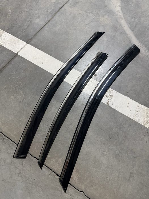 Дефлектор окон, ветровики