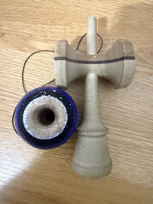 Kendama broken shape