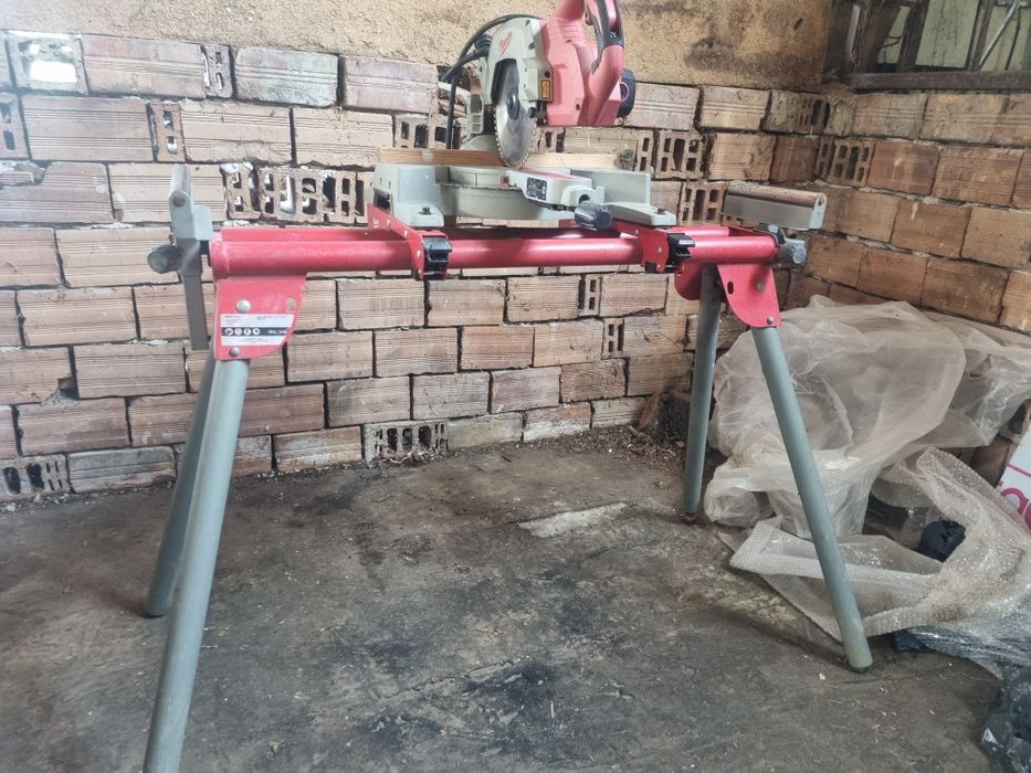 Електрически потапящ циркуляр MILWAUKEE MS 216 SB