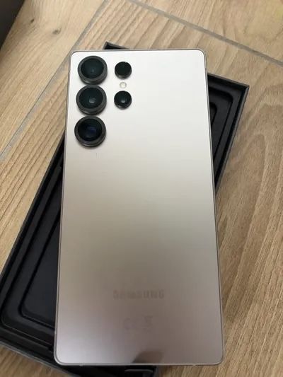 S25 ultra 5G ca nou bateria 100%