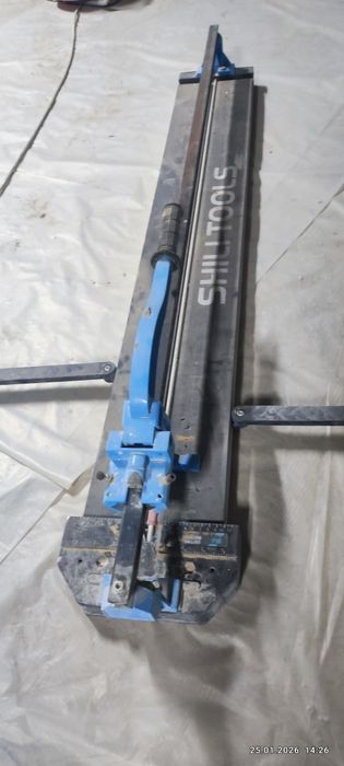 Кафеля резка на 60 см.