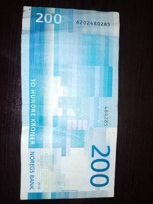 200 Норвежки крони.