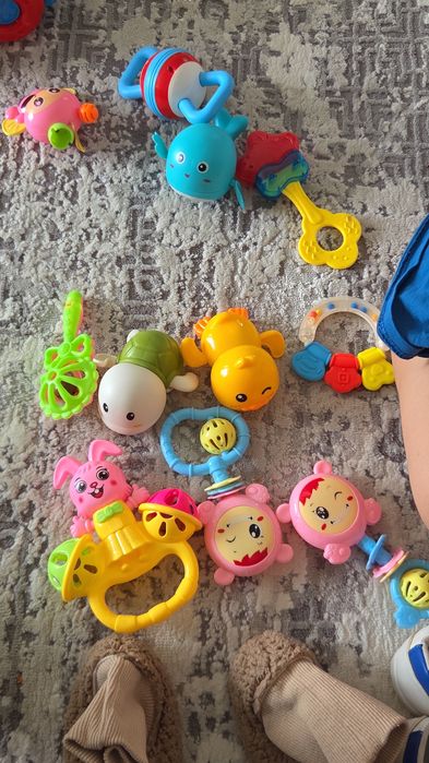 Детские  игрушки