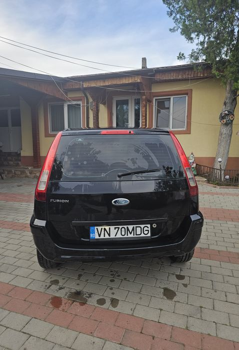 Ford Fusion, prima inmatriculare 2010, unic proprietar