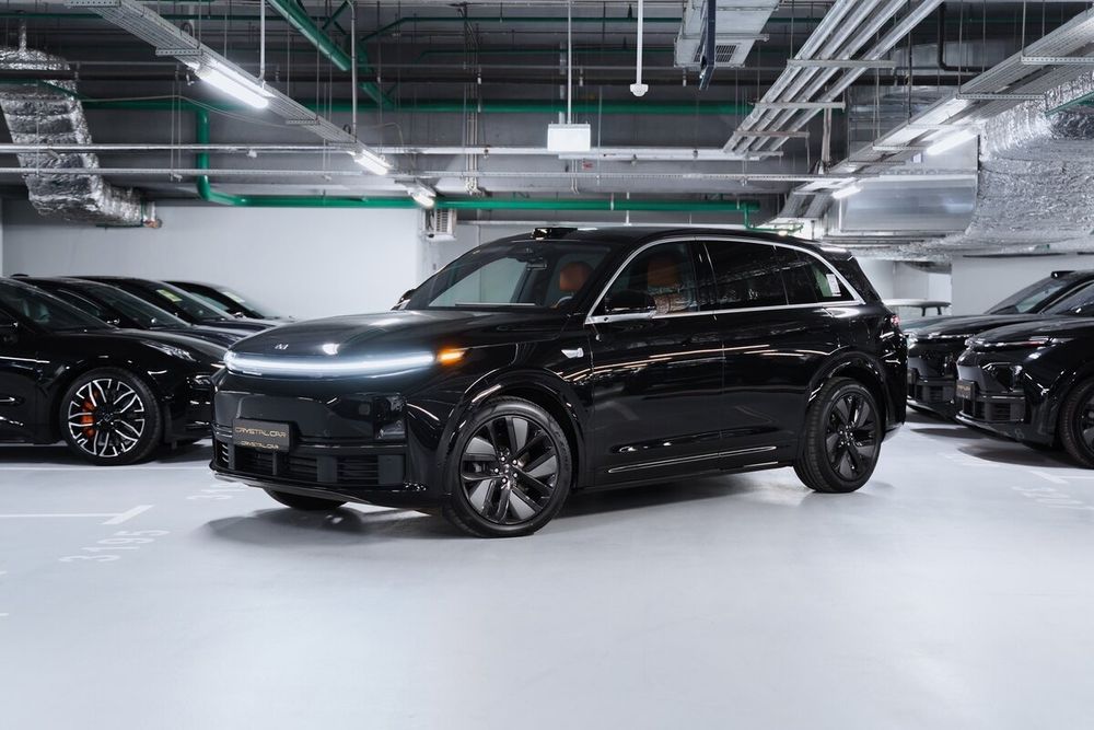 Продается авто LI 7 гибрид фул позиция масло