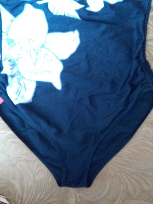 Закрытый купальник Германия