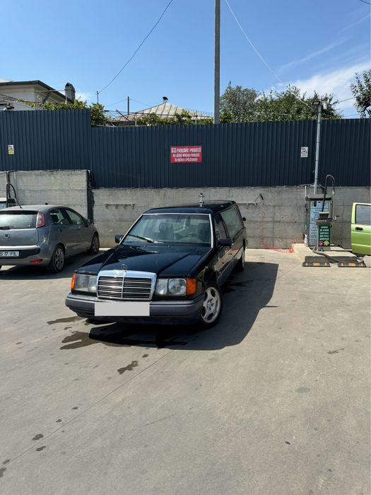 Mercedes-Benz E-Class diesel, 1.294 € — imagine 4