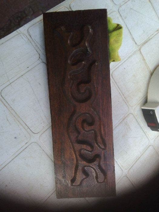 Ornamente stejar sculptat