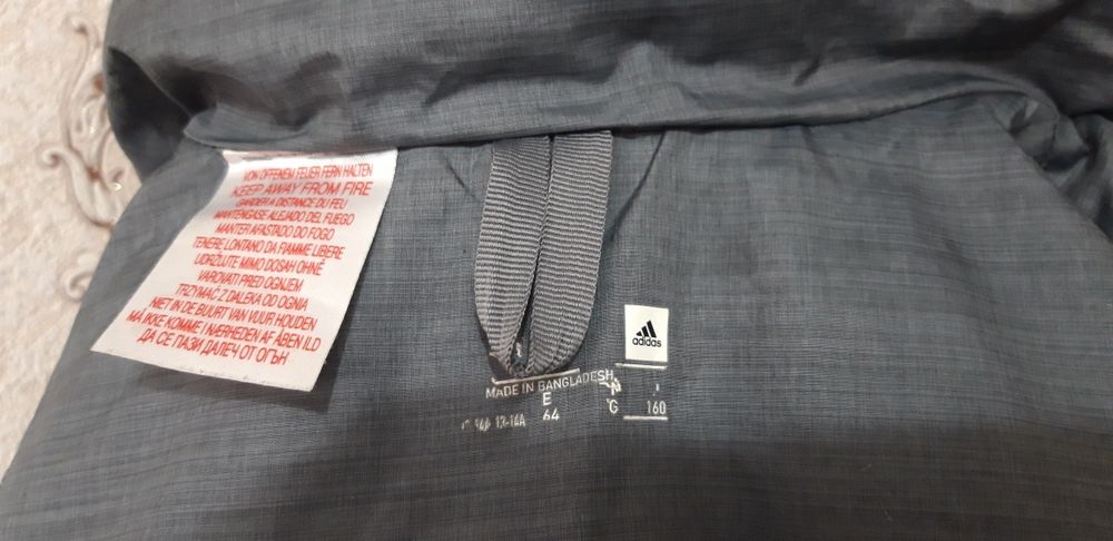 Продам adidas ориг