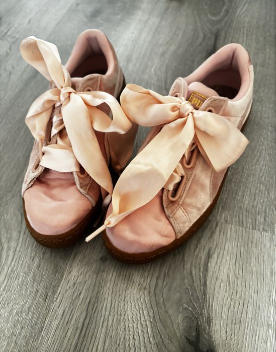 Adidasi Puma Basket Heart