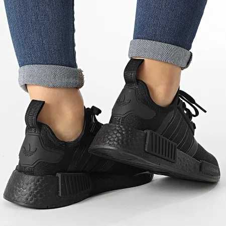 Оригинални маратонки * ADIDAS NMD R1 * EU 38 2/3