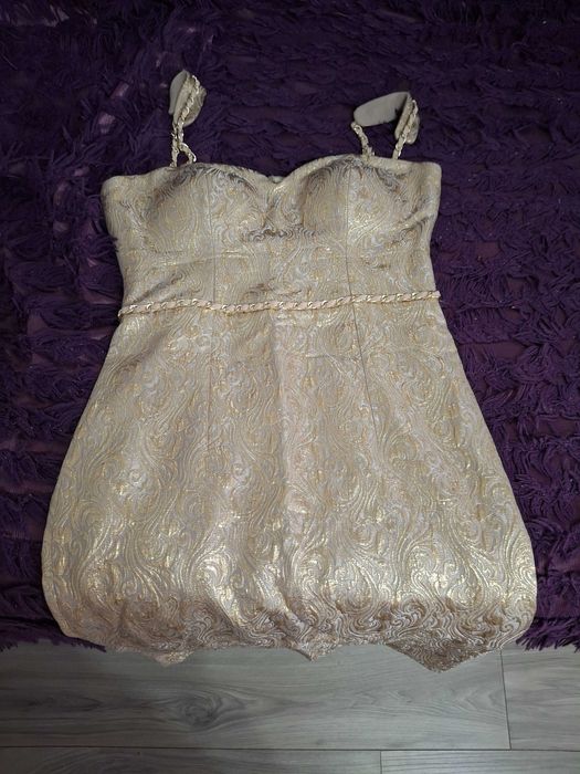 Rochie de nunta eleganta