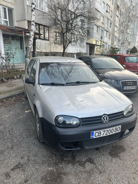 Голф 4 цял или на части