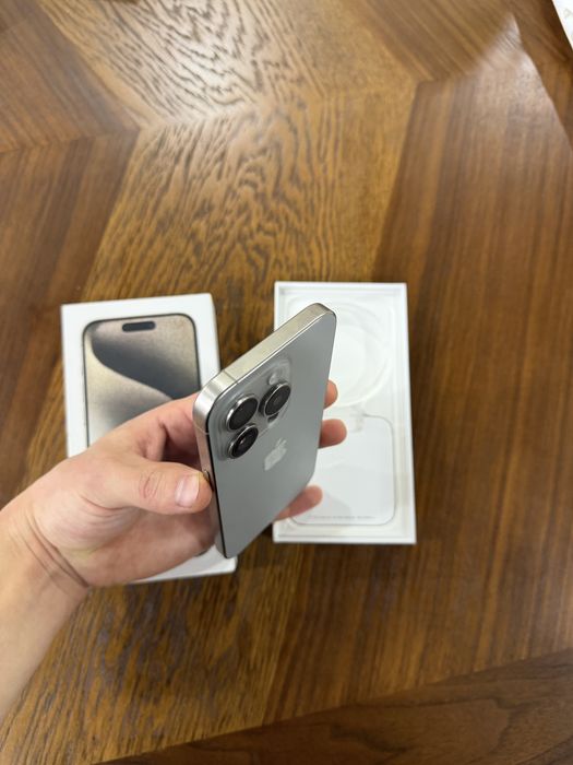 Iphone 15 pro 256 gb natural titan в идеале