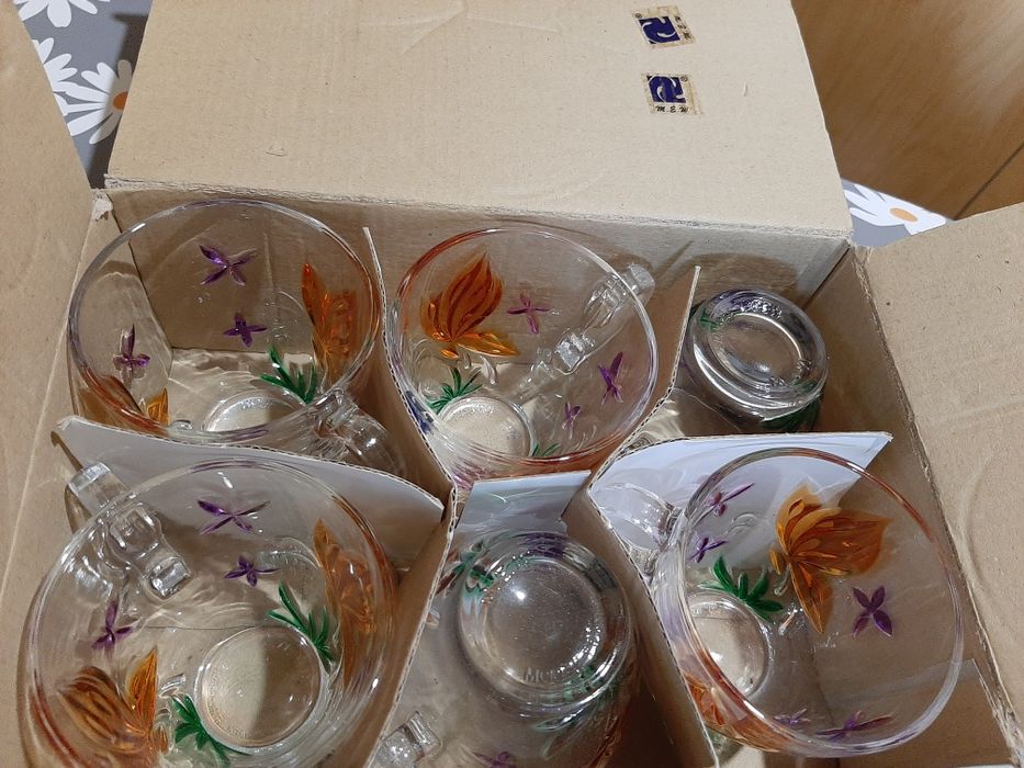 кружки стекляные 6 штук