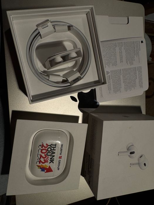 Apple AirPods Pro 2nd gen [2022]