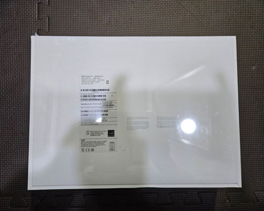 MacBook Air M2 13 dyum midnight blue (16GB/512GB) yangi sotiladi