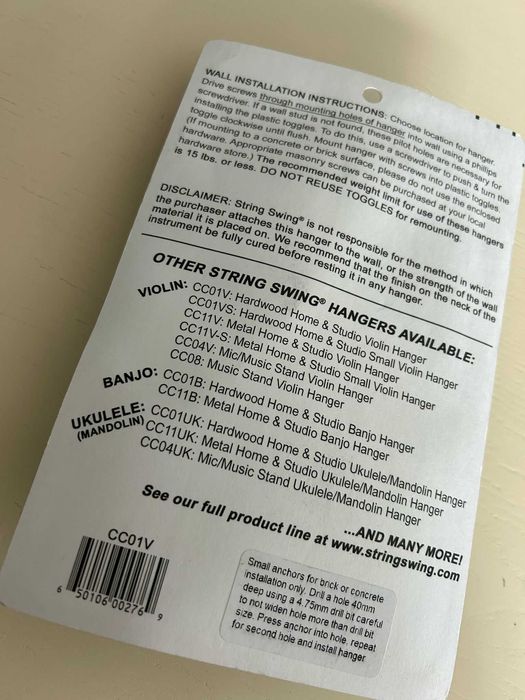 String Swing CC01K Guitar Wall Hanger OAK