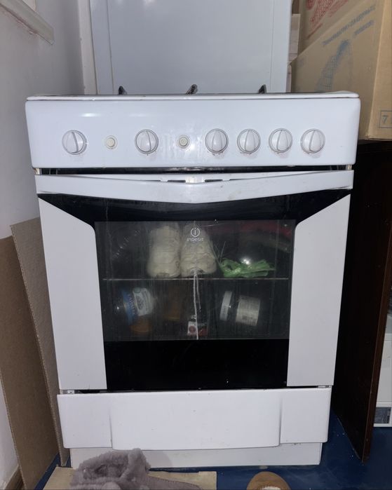 Газовая плита , 4 конфорки