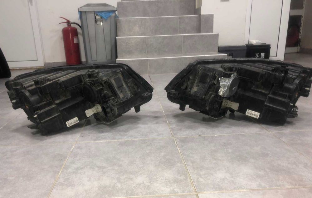 Оригиналени ксенонови фарове за Фолксваген Туран2013 комплект с модули