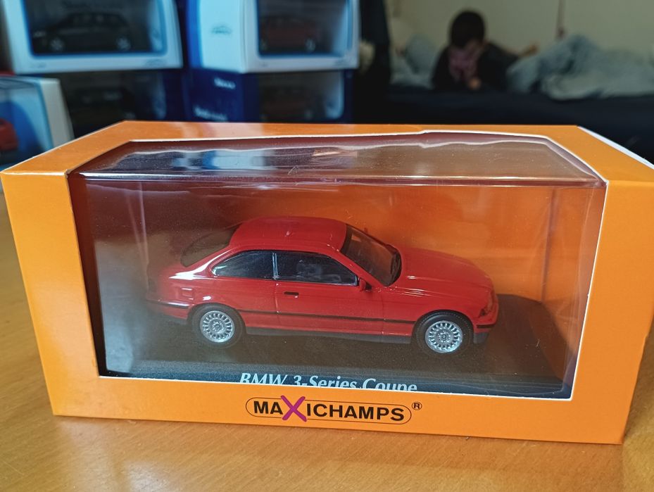 Умалени модели 1:43