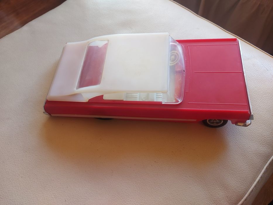 Ретро количка Шевролет