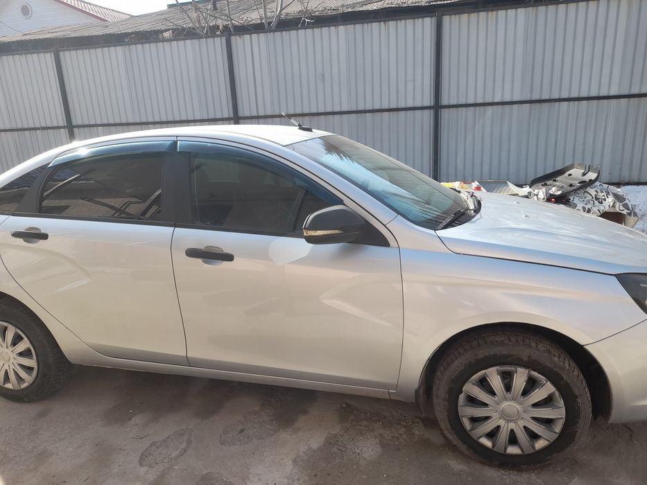 Лада веста  2015г