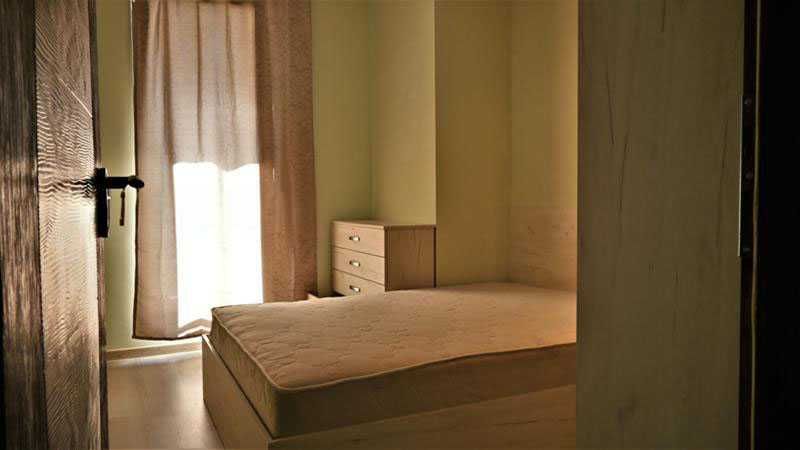 Двустаен ап. под наем в Зона Б-18