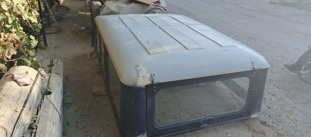 Уаз Том (крыша) 31514 сотилади