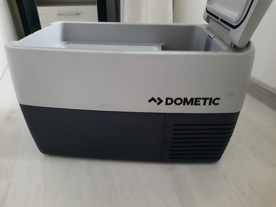 Frigider portabil Dometic