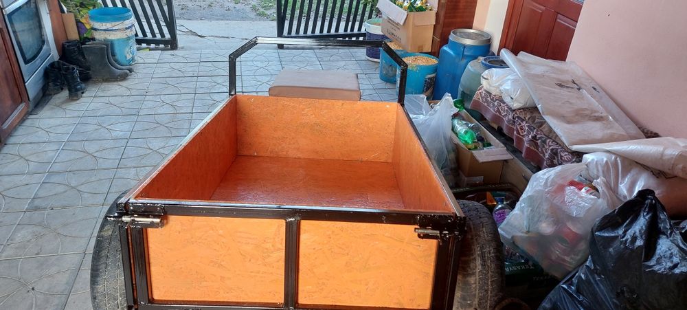 Fac la comanda remorci motocultor sau atv