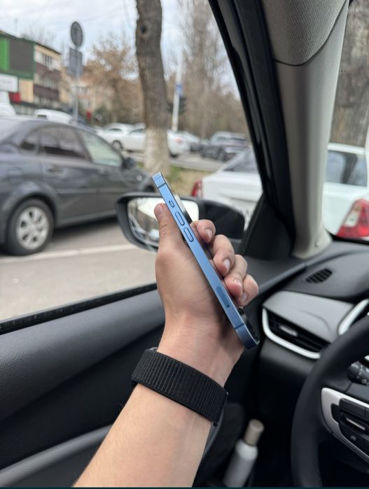 iPhone 13 ideal radnoy