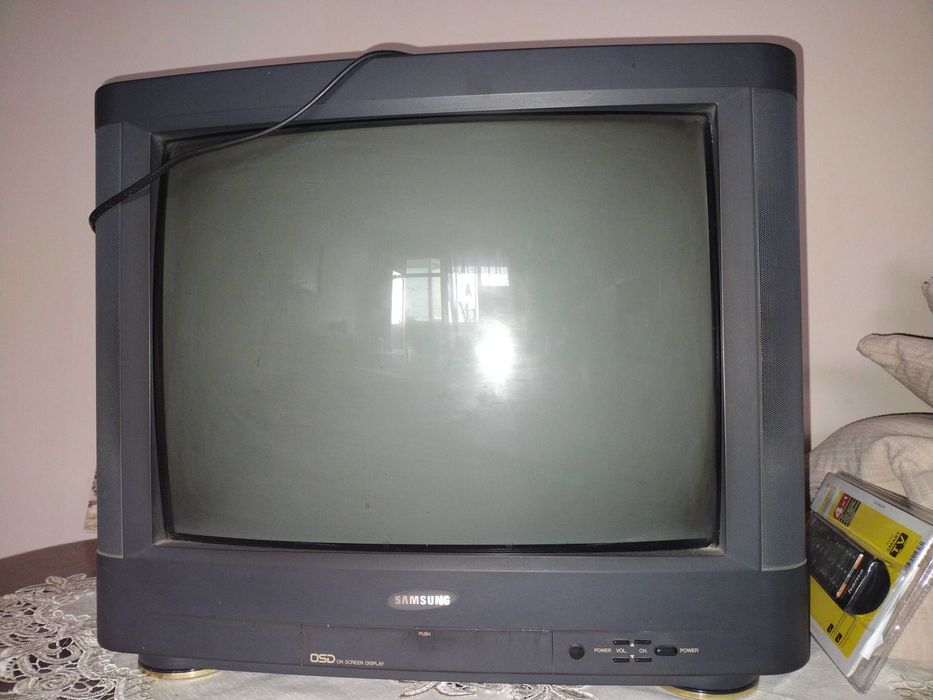 Телевизор SAMSUNG