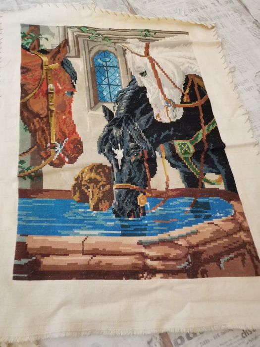 Гоблен коне на водопой