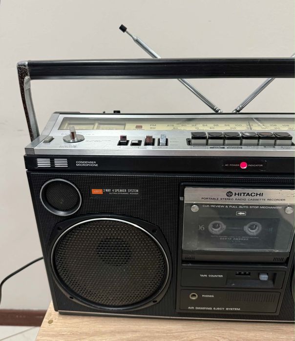 HITACHI TRK-8080E - Boombox - профилактиран