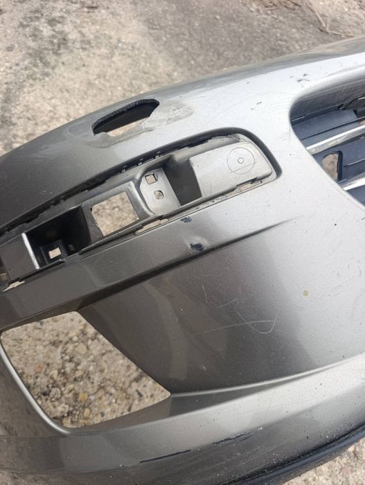 Предна броня за Peugeot 407 / Пежо 407