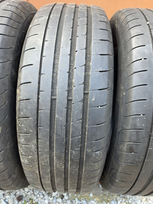 4 бр. летни гуми 235/65/18 GoodYear SUV DOT 2319 4-5 mm