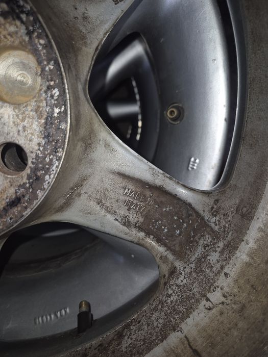 Jante aliaj 7J x R15 in 4 prezoane x 100 pentru Dacia, Renault, VW