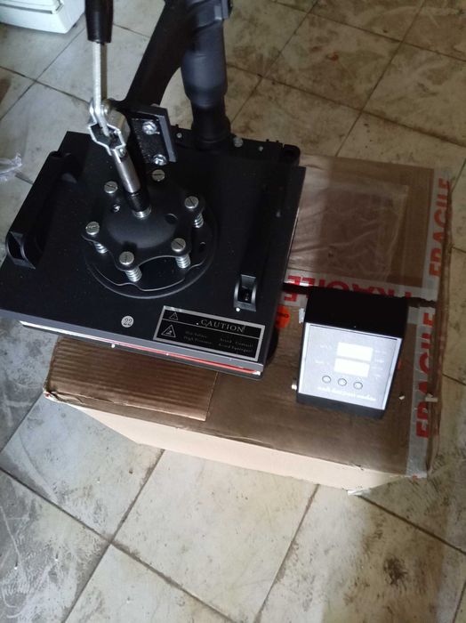 Presa termica Vevor 38x38 suprafata , 15x15inch
