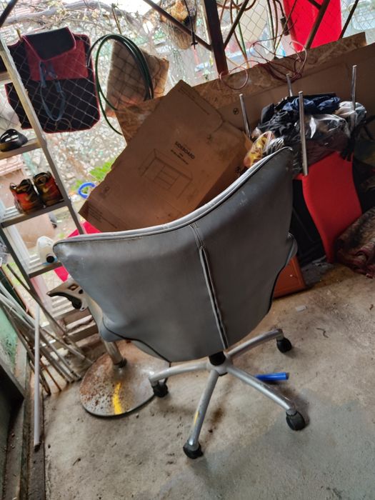 Scaun coafor hidraulic